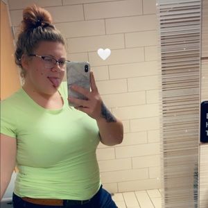 Meet your Posher, Michaela